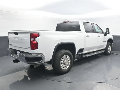 Used 2025 Chevrolet Silverado 2500 LT AWD/4WD image 30