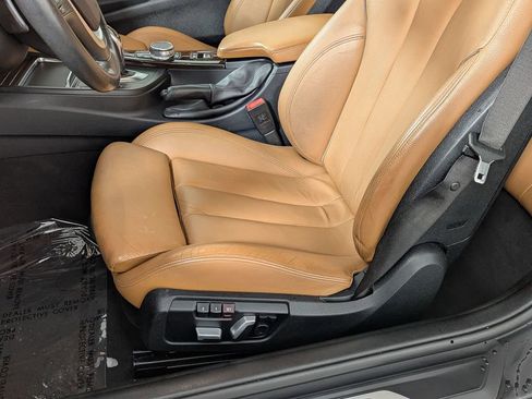 Used 2018 BMW 430i xDrive Convertible image 18