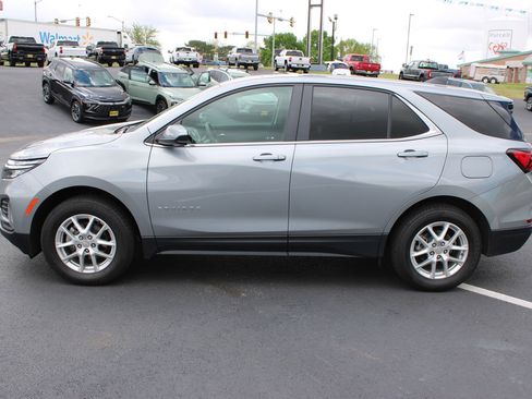 Used 2024 Chevrolet Equinox LT w/ Driver Convenience Package AWD/4WD image 5