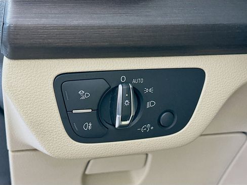 Used 2024 Audi Q5 2.0T Premium Plus image 16