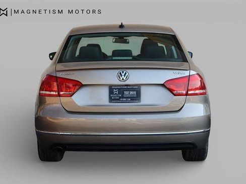 Used 2015 Volkswagen Passat TDI SE FWD image 8