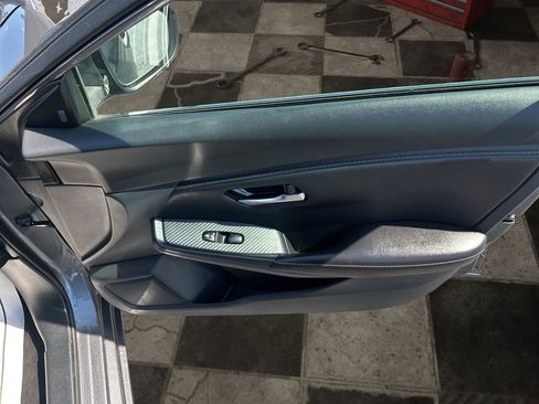 Used 2021 Nissan Sentra S w/ Electronics Package FWD image 10