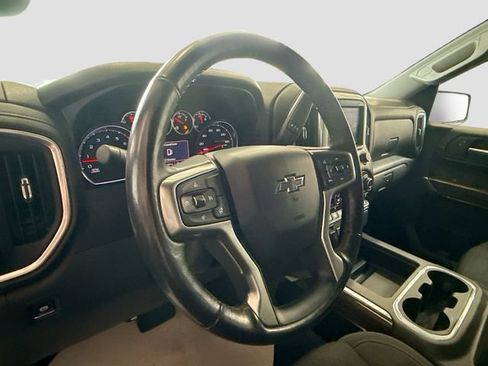 Used 2021 Chevrolet Silverado 1500 LT Trail Boss AWD/4WD image 12