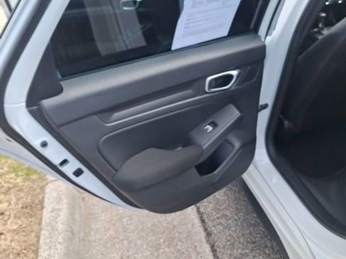 Used 2024 Honda Civic Sport image 15