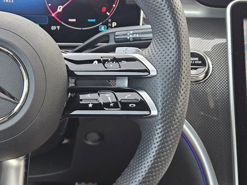 Certified 2025 Mercedes-Benz CLE 300 4MATIC Cabriolet image 29