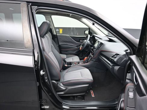 Used 2023 Subaru Forester Sport image 43