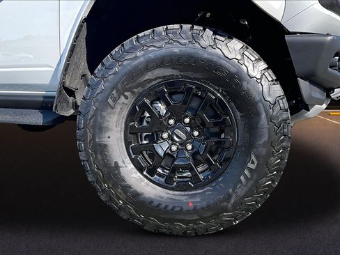 New 2026 Ford Bronco Raptor AWD/4WD image 11