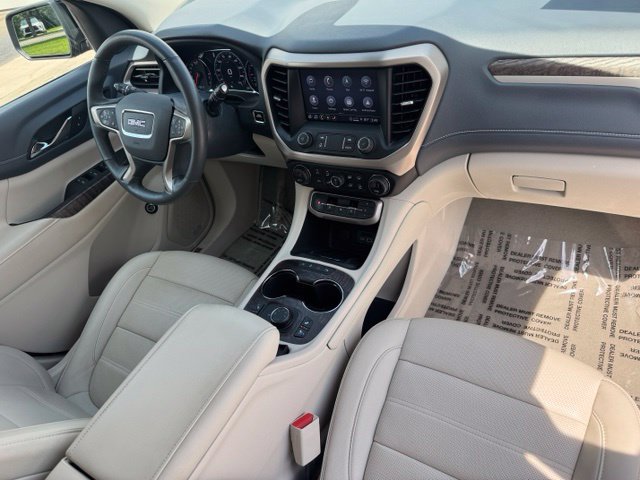 Used 2023 GMC Acadia Denali w/ Denali Ultimate Package AWD/4WD image 31