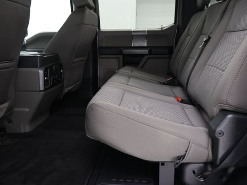 Used 2022 Ford F250 XLT w/ Black Appearance Package AWD/4WD image 34