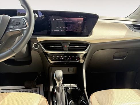 Used 2024 Buick Encore GX Avenir w/ Avenir Convenience Package AWD/4WD image 11