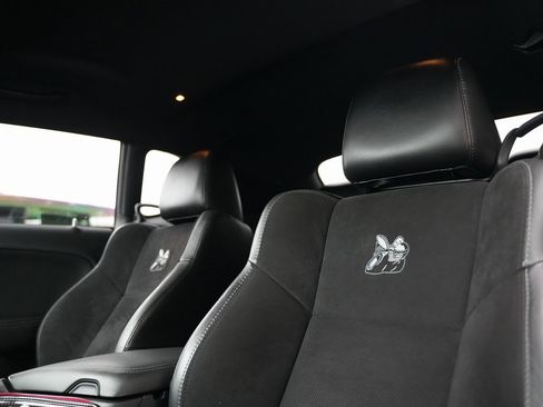 Used 2019 Dodge Challenger R/T Scat Pack w/ Shaker Package image 36