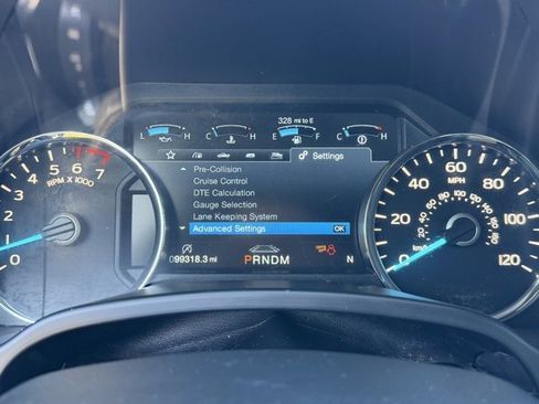 Used 2019 Ford F150 Platinum w/ Equipment Group 701A Luxury image 15