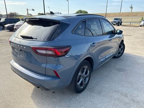 Used 2023 Ford Escape ST-Line w/ Tech Pack #1 FWD image 11
