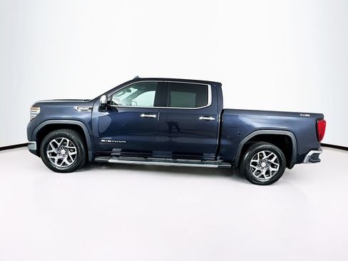 Used 2023 GMC Sierra 1500 SLT w/ SLT Premium Package AWD/4WD image 4
