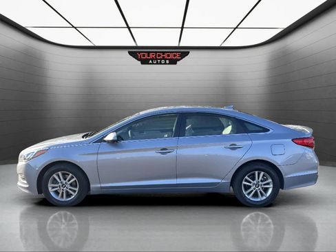 Used 2015 Hyundai Sonata SE image 2