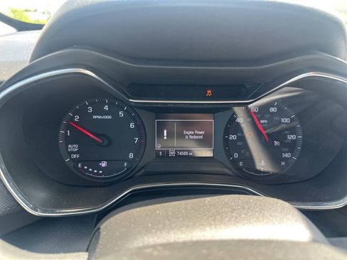 Used 2023 Chevrolet TrailBlazer LT AWD/4WD image 9