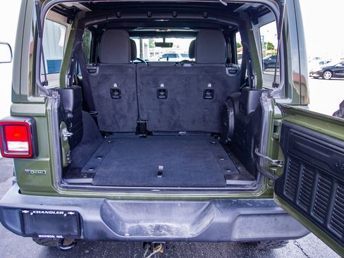 Used 2022 Jeep Wrangler Unlimited Sport AWD/4WD image 29