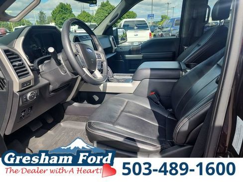 Used 2018 Ford F150 Lariat w/ Equipment Group 502A Luxury AWD/4WD image 17