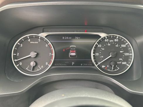Used 2023 Nissan Rogue SL AWD/4WD image 27