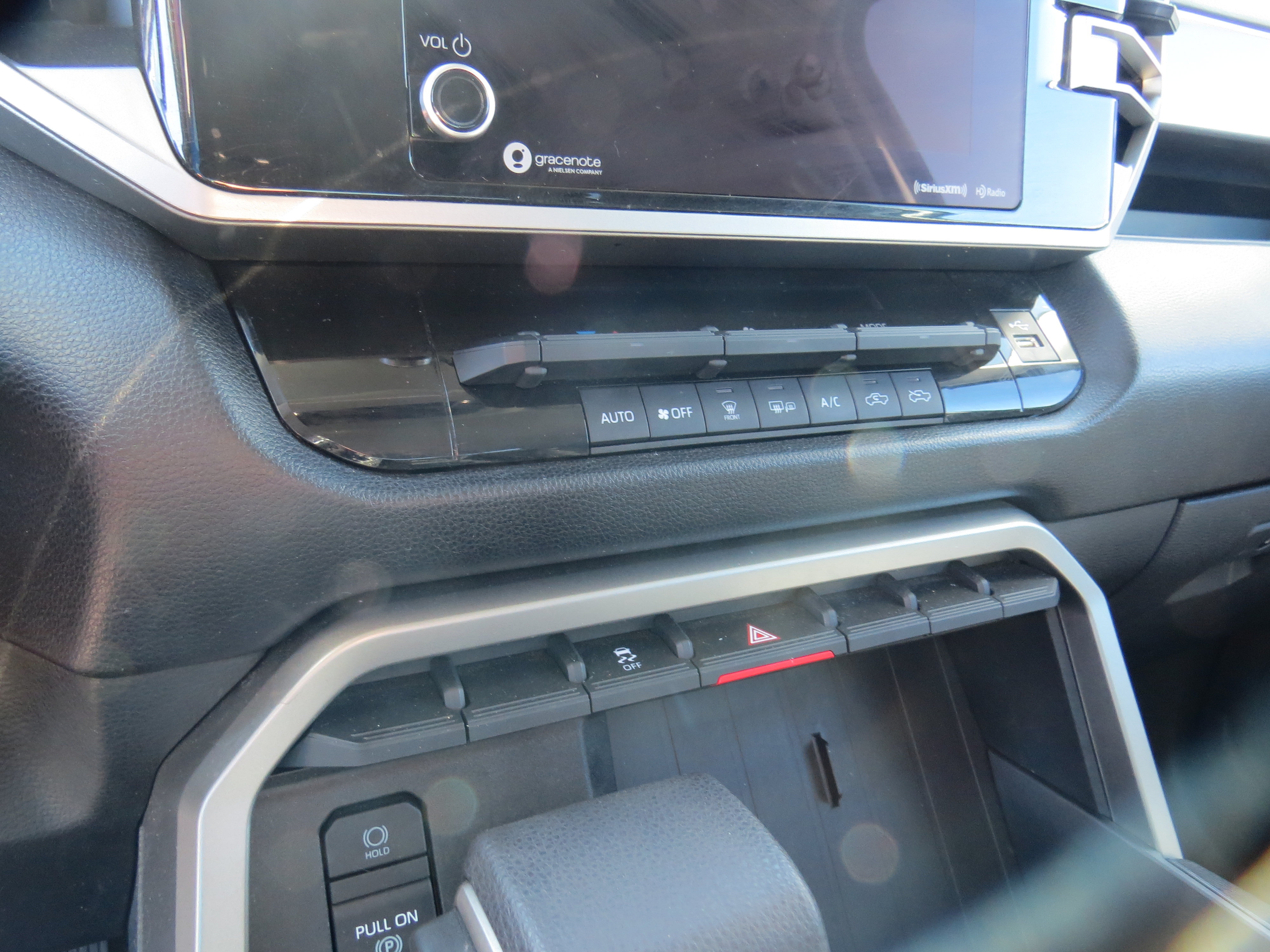 Used 2023 Toyota Tundra SR5 w/ SR5 Convenience Package AWD/4WD image 20
