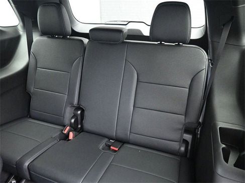 New 2026 Chevrolet Traverse LT image 21