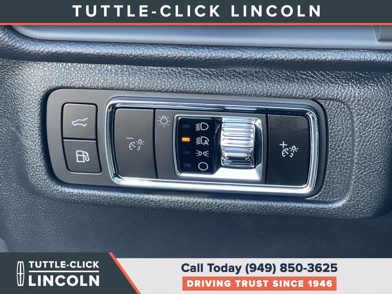 New 2025 Lincoln Corsair Grand Touring w/ Equipment Group 301A AWD/4WD image 23