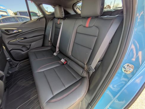 New 2025 Chevrolet Trax RS w/ Driver Confidence Package image 8