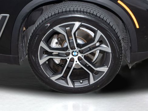 Used 2022 BMW X5 sDrive40i w/ Premium Package image 39