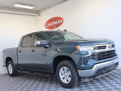 Certified 2025 Chevrolet Silverado 1500 LT w/ LPO, Dark Essentials Package