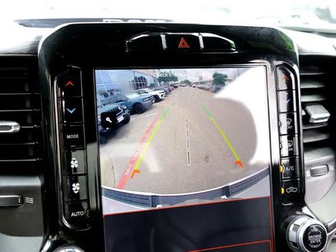 Used 2022 RAM 1500 Limited w/ Body Color Bumper Group AWD/4WD image 16