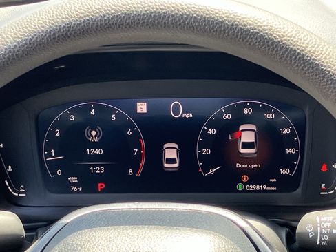 Certified 2025 Honda Accord SE image 23