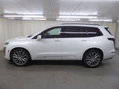 Used 2021 Cadillac XT6 Sport image 4