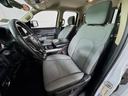 Used 2020 RAM 1500 Big Horn AWD/4WD image 13