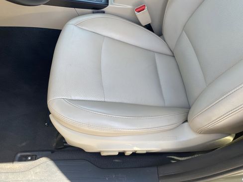 Used 2017 Subaru Outback 2.5i Limited image 15