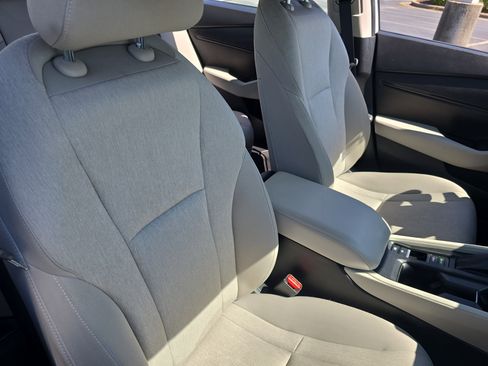 Used 2023 Honda Accord EX image 10