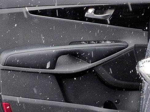 Used 2020 Kia Sorento EX image 14