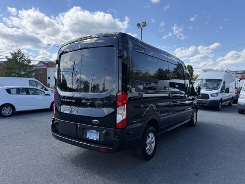 Used 2015 Ford Transit 250 148 Medium Roof RWD image 3
