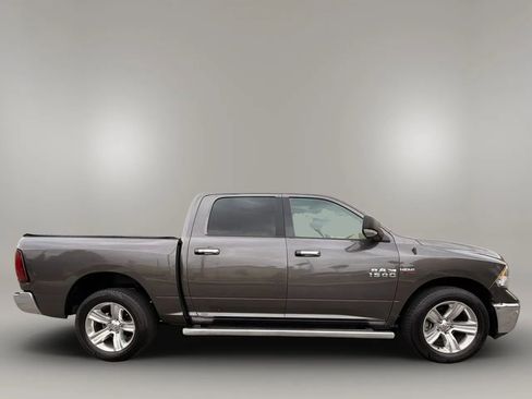 Used 2017 RAM 1500 Big Horn RWD image 15