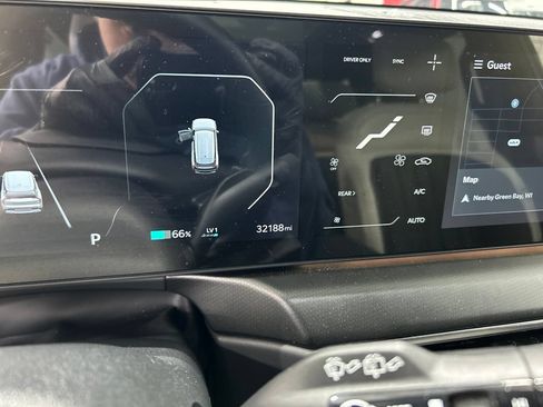 Certified 2024 Kia EV9 GT-Line AWD/4WD image 21