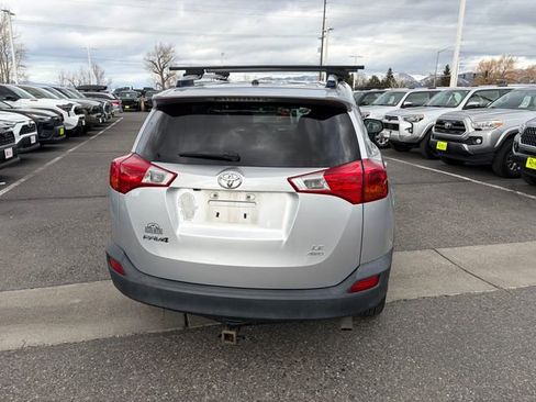 Used 2014 Toyota RAV4 LE image 3