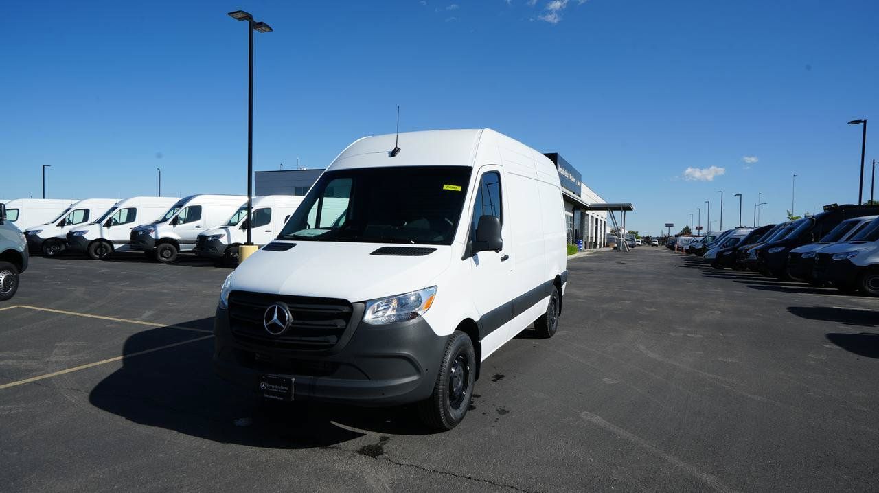 New 2026 Mercedes-Benz Sprinter 2500 image 1