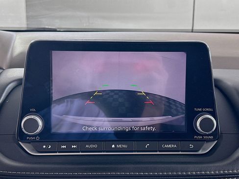 Used 2023 Nissan Rogue SV w/ SV Premium Package image 23