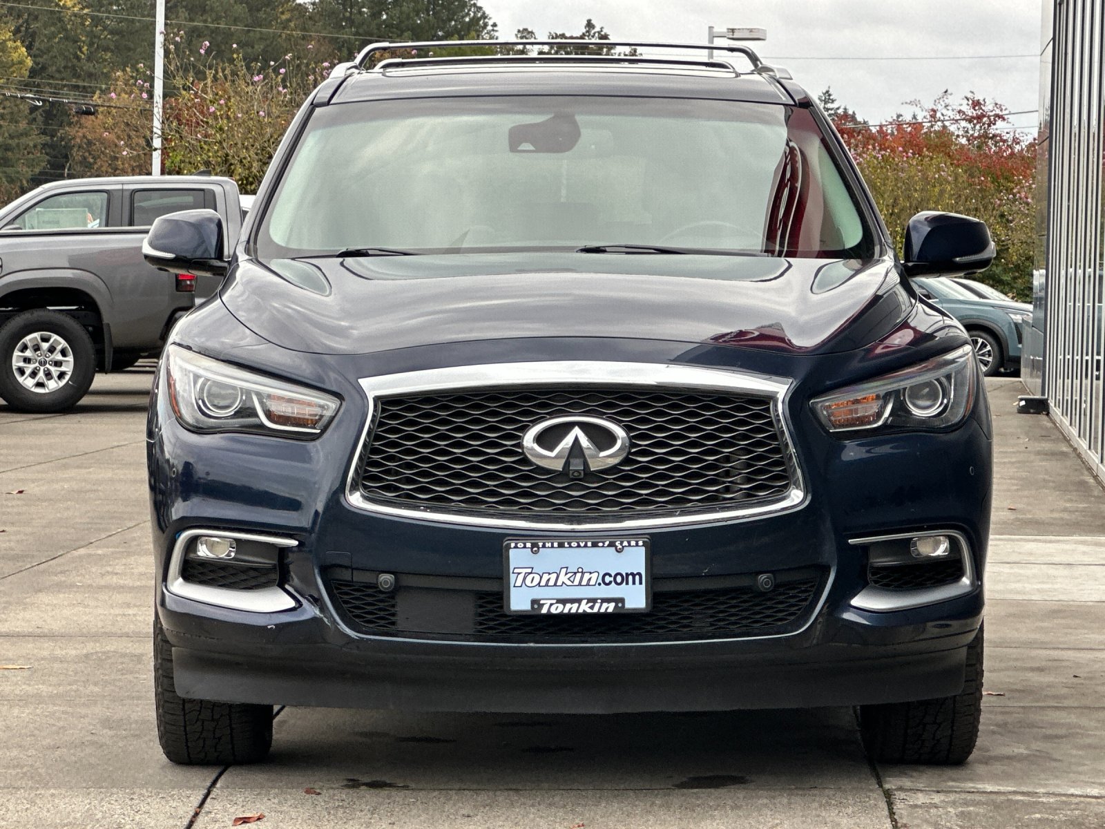 Used 2016 INFINITI QX60 Luxe w/ Deluxe Technology Package AWD/4WD image 9