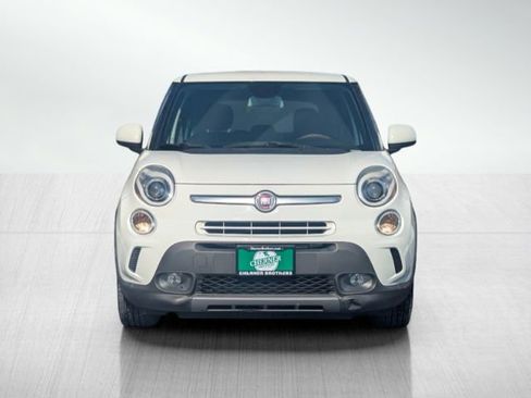 Used 2014 FIAT 500L Trekking w/ Popular Equipment Group image 2