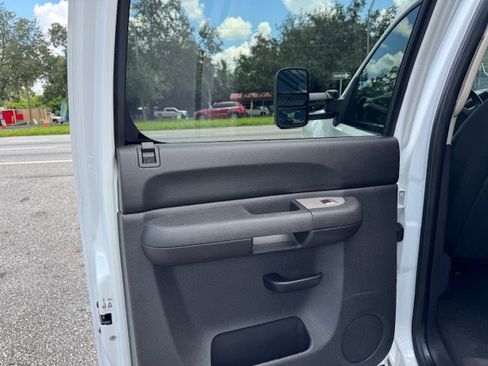 Used 2010 Chevrolet Silverado 2500 LT image 14
