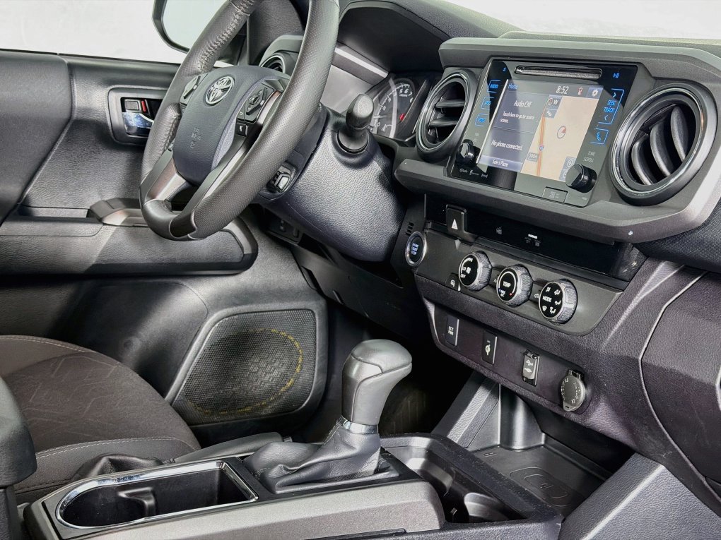 Used 2017 Toyota Tacoma TRD Sport w/ Tow Package RWD image 31