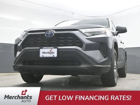Used 2023 Toyota RAV4 LE AWD/4WD image 39