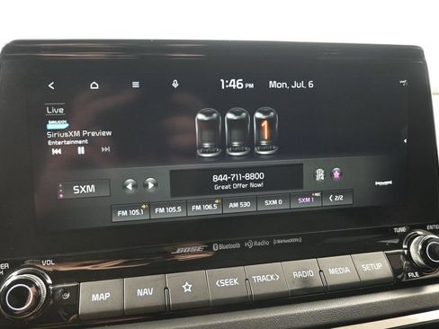 Certified 2022 Kia Seltos SX w/ Sunroof Package AWD/4WD image 20