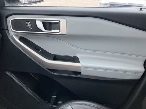 Used 2023 Ford Explorer XLT w/ Equipment Group 202A image 20