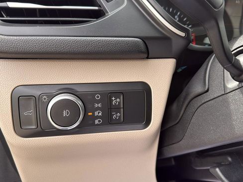 Used 2021 Ford Escape SEL image 15